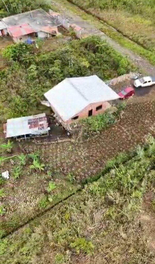 5109490234780486526_121 🏡 Terreno con casa en venta – Macas, Sector Proaño 🌿