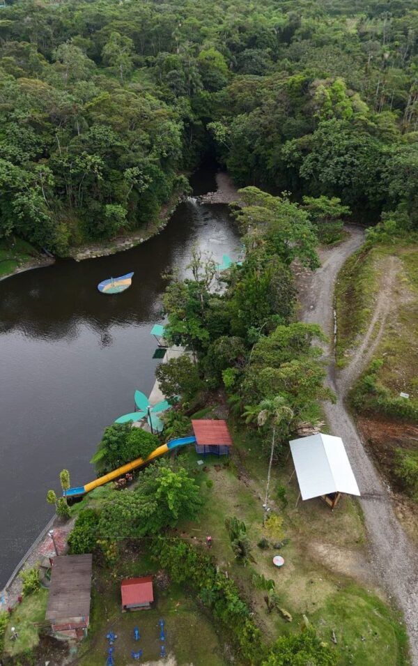 5166186955593681708_121 2 Lotes1300 m2 en Huamboya