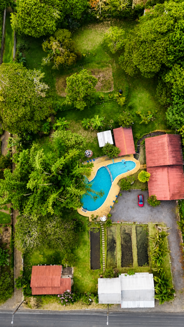 🏊‍♂️ En venta ''Quinta Lopez'' (5,000m²) COMERCIAL Y TURÍSTICO 🏠